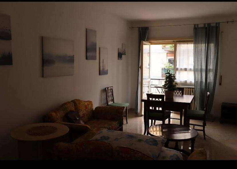 Revoltella 16 Roma Dış mekan fotoğraf